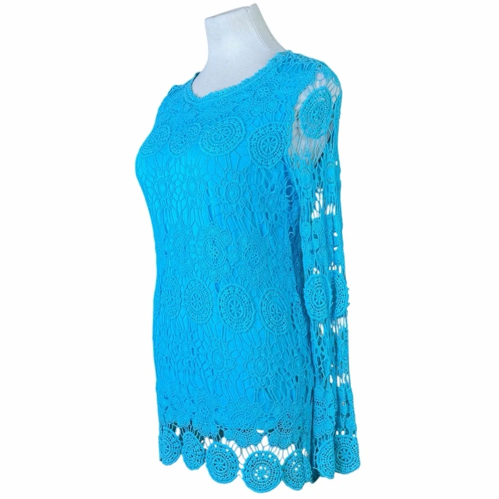 Joseph A. Electric Blue Floral Open Crochet Long Sleeve Blouse - Size Medium